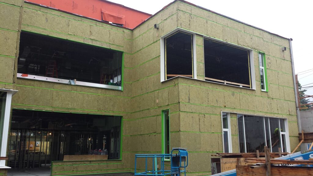 Cascadia Elementary School features the GreenGirt CMH continuous insulation system.
