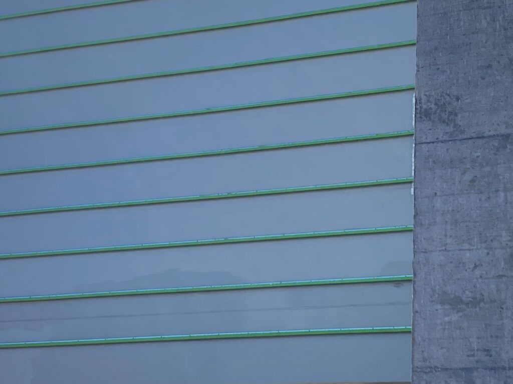 Fort Fisher Visitor Center features the SMARTci building enclosure system.