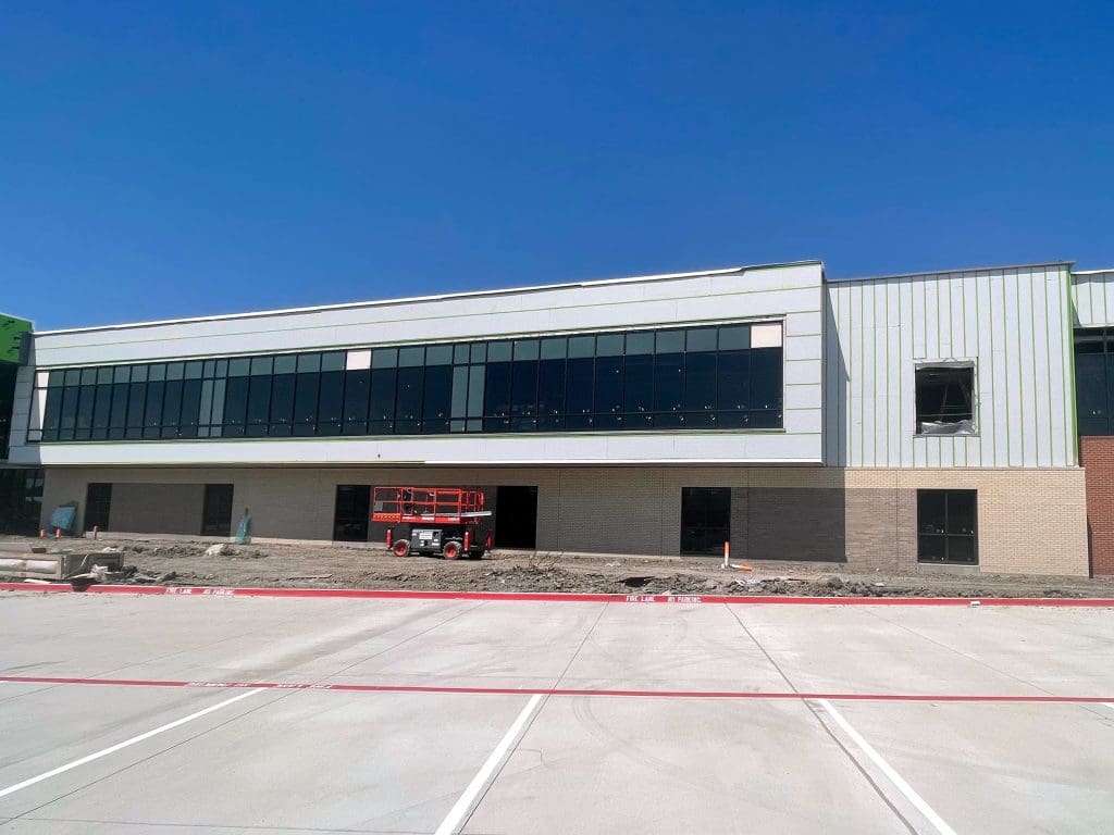 Farmersville ISD | SMARTci building enclosure system