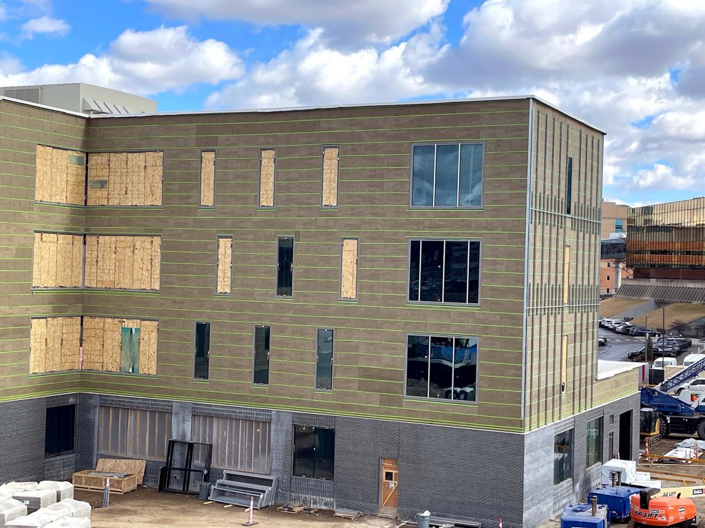 Kiewit Training and Innovation Center | SMARTci building enclosure system