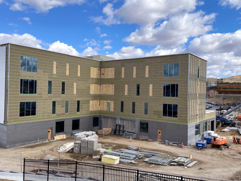 Kiewit Training and Innovation Center | SMARTci building enclosure system
