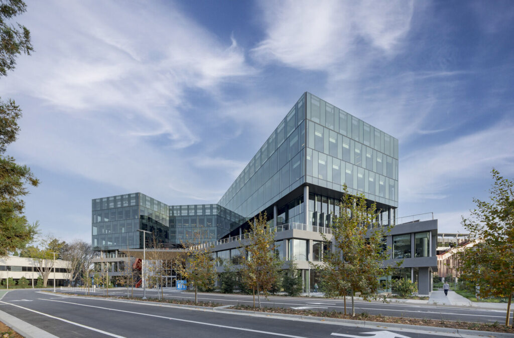 LinkedIn Headquarters Campus features the GreenGirt CMH continuous insulation system.