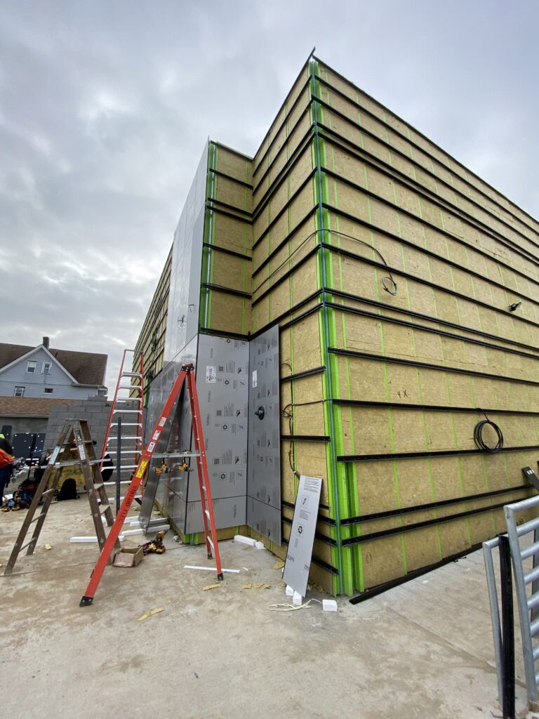 Local 28 Union Hall features the GreenGirt CMH continuous insulation system.