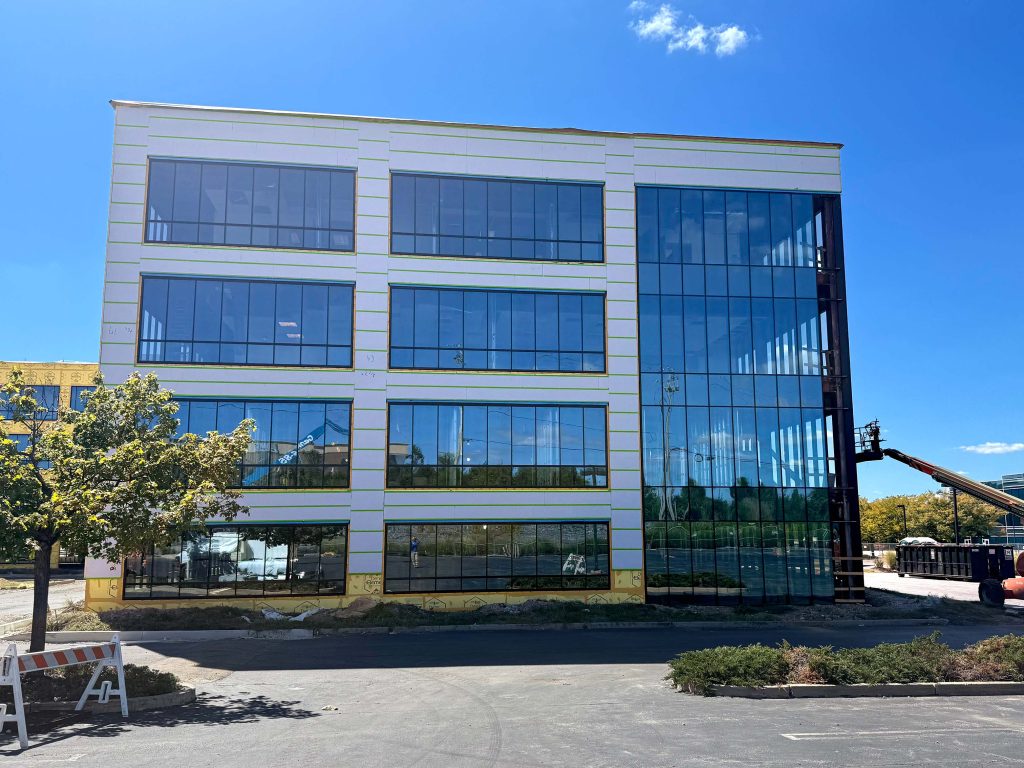 680 E. Swedesford Road | SMARTci building enclosure system
