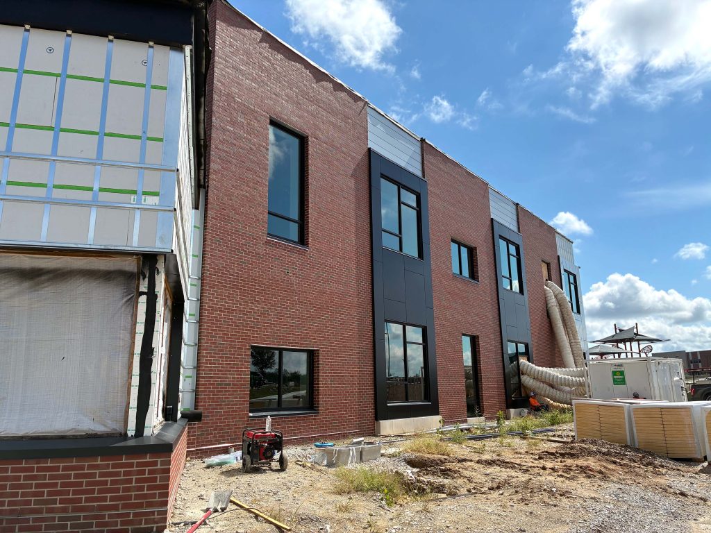 Columbia Southwest Elementary School | SMARTci building enclosure system