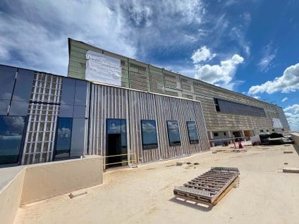 Moffitt Cancer Center | GreenGirt CMH continuous insulation system